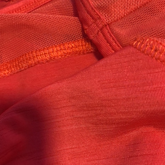 2 Cute Mesh Tops - Picture 6 of 7